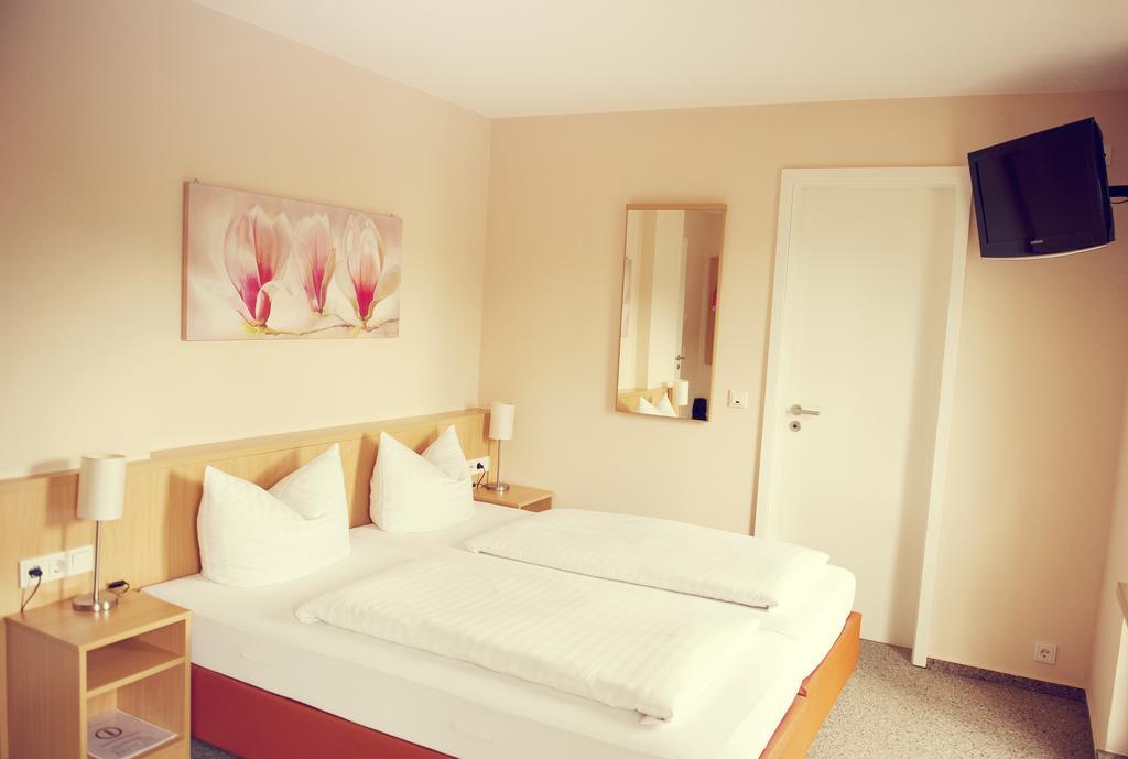 Tafelspitz Hotel Limburg an der Lahn Room photo